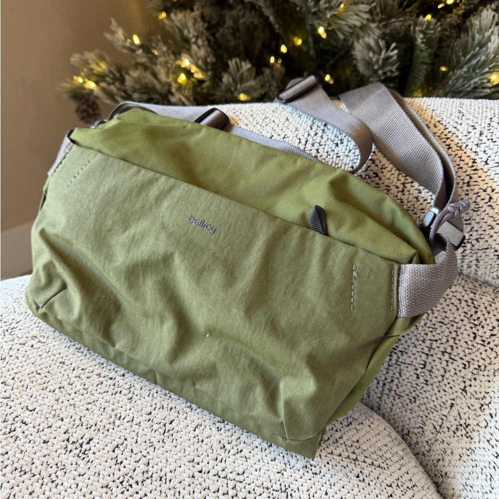 Bellroy  venture sling 6L Olive Green Messenger Bag